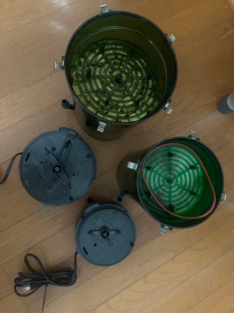 エーハイム外部フィルター2215 と　エーハイム2213 作動確認済み