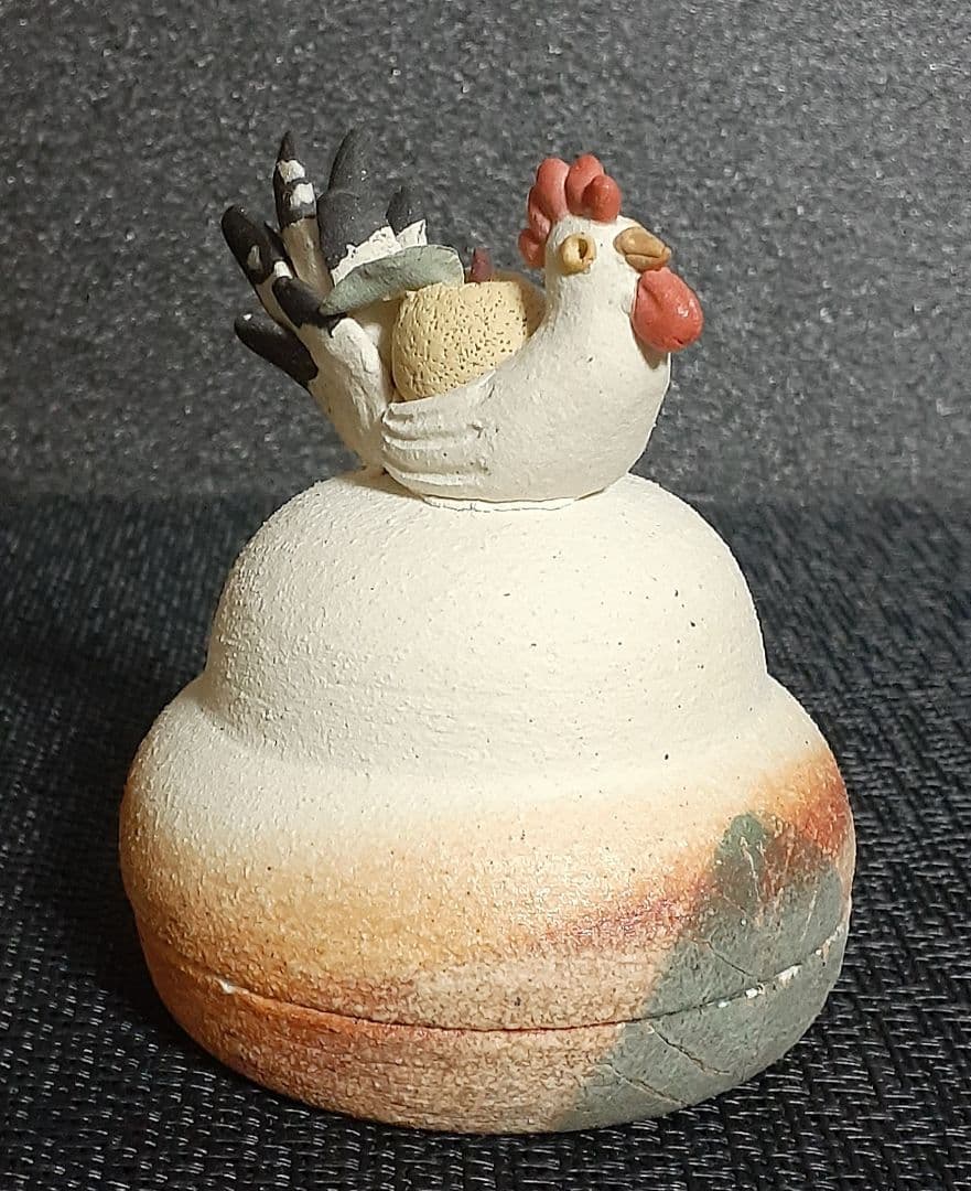 笠間焼【女流陶芸家】【小林一富美】作　にわとり　鶏　香合　共箱　茶道具　茶器