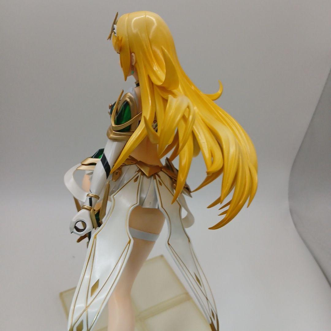 ゼノブレイド2　グッドスマイルカンパニー　フィギュア　ヒカリ