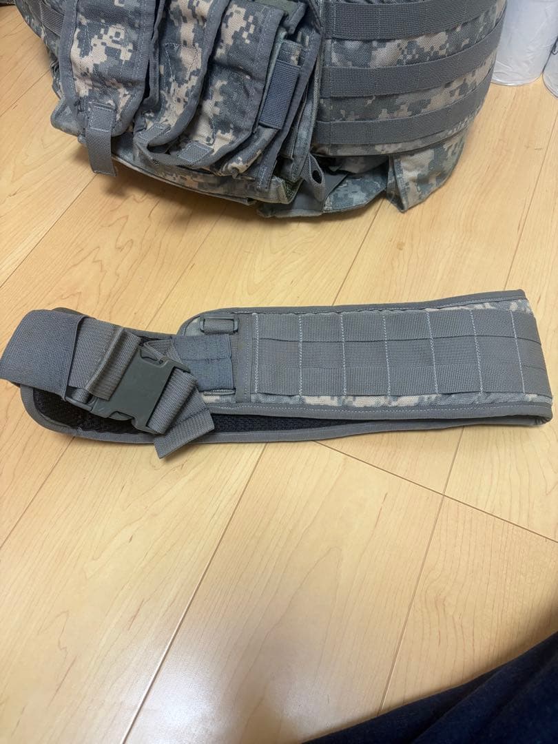 DBT 実物　ボディアーマー