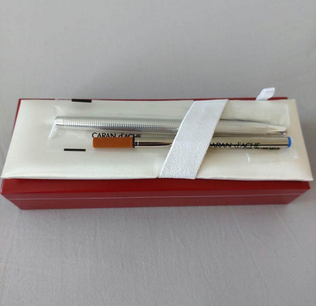 PATEK PHILIPPE CARAN d'ACHE ボールペン