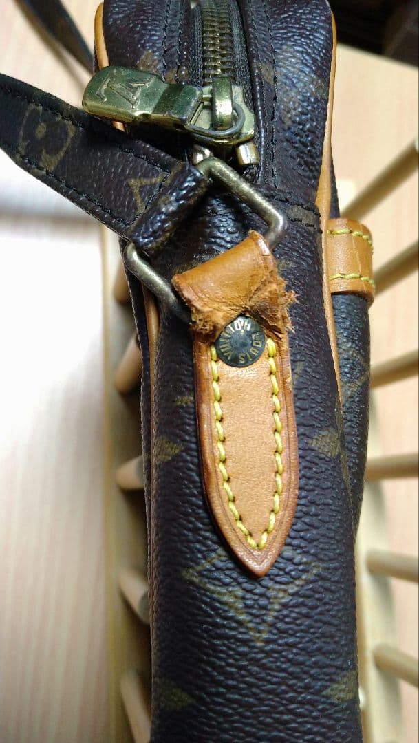 ルイヴィトン モノグラム ダヌーブ ショルダーバッグ