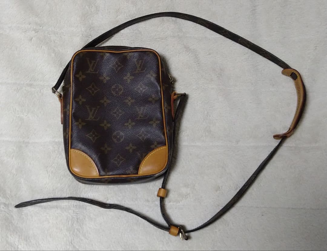 ルイヴィトン モノグラム ダヌーブ ショルダーバッグ