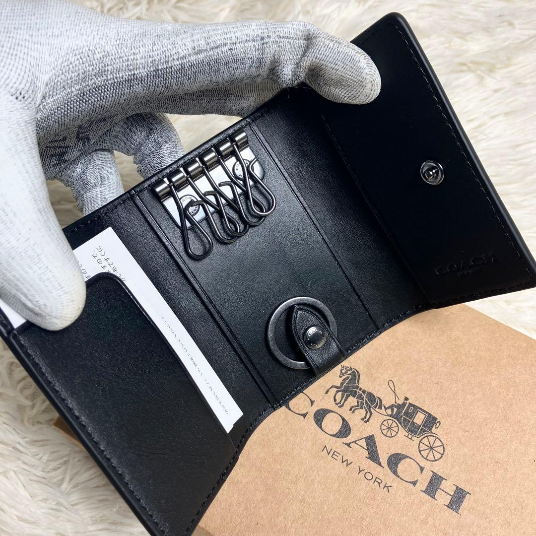 未使用品 COACH エンボス シグネチャー キーケース レザーブラック