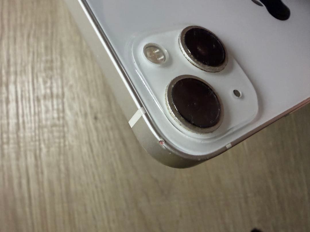 の*け様 Apple iPhone 13 ホワイト 本体