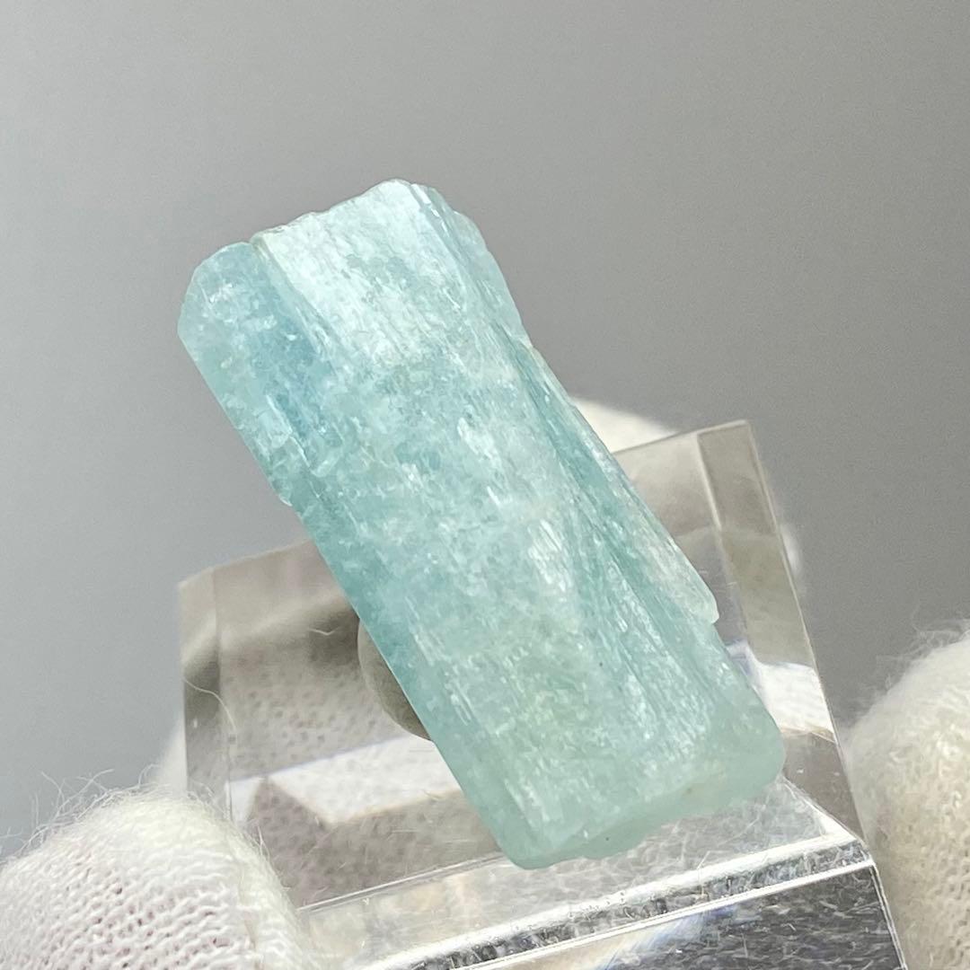 ベリル　アクアマリン　緑柱石　鉱物標本　原石　天然石　ストーン　エメラルドコア