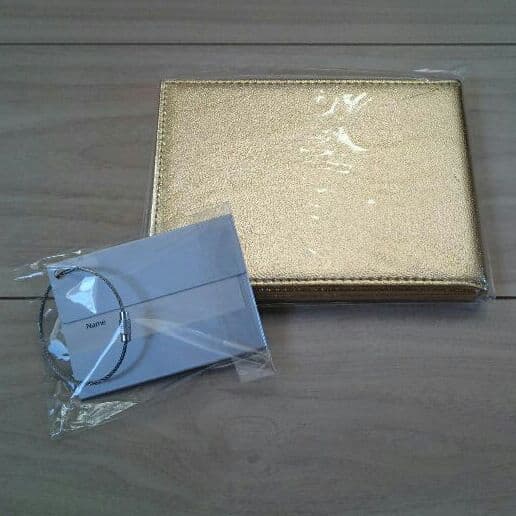 B'z Pleasure in Hawaii 記念品