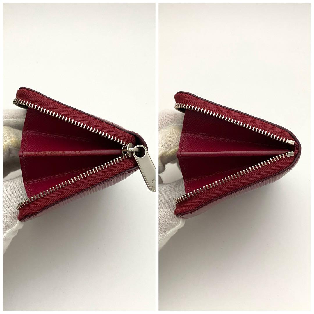 ほぼ未使用　ルイヴィトン　ジッピーパース　エピ　フューシャ　ケース