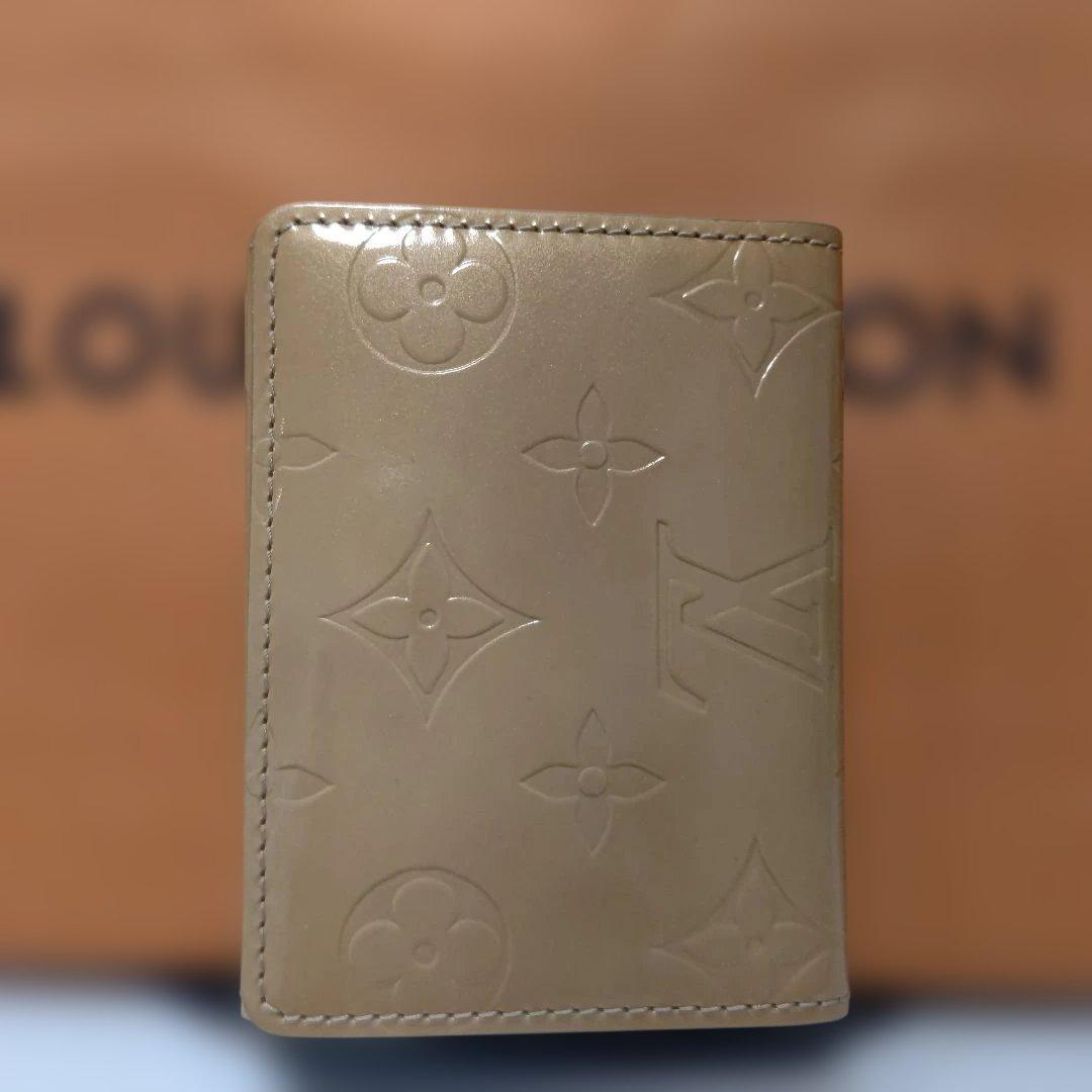 美品　LOUIS VUITTON ルイヴィトン ヴェルニ 三つ折り財布