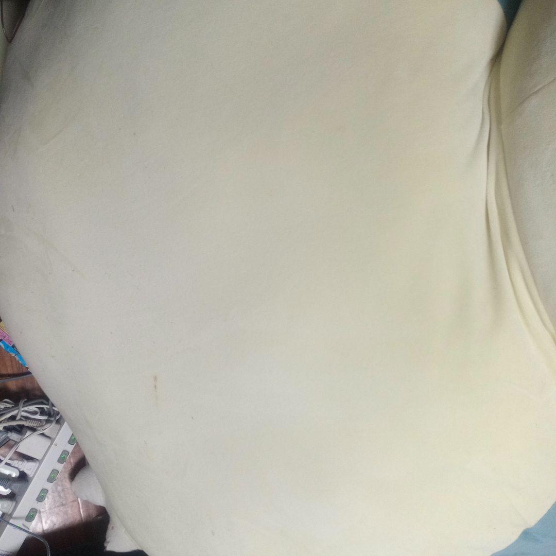 絶対に起きられないカビゴンクッション　ぬいぐるみ　巨大サイズ