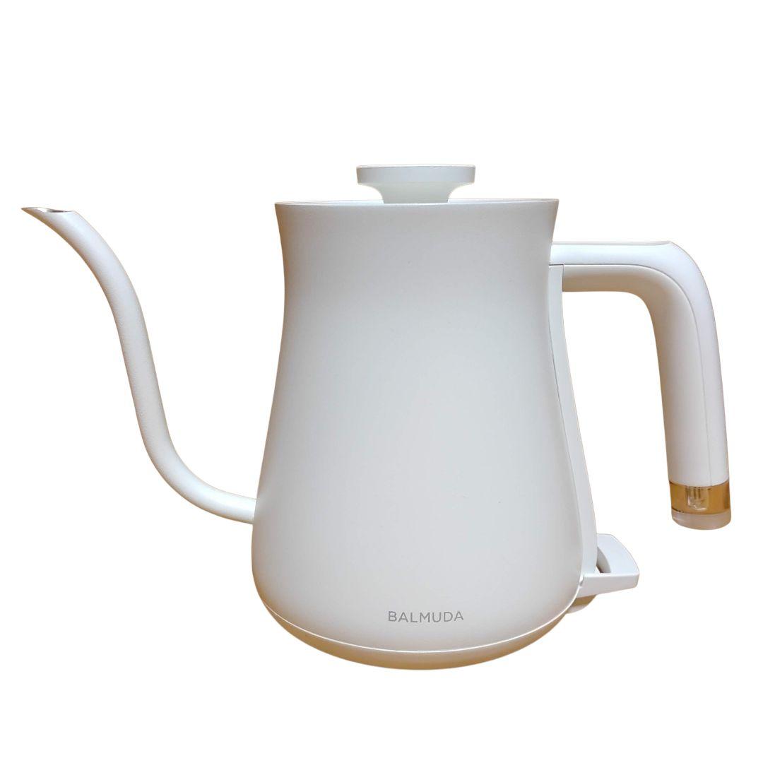 【動作OKな美品】バルミューダ　ザ・ポット　電気ケトル　ホワイト　K02A-WH