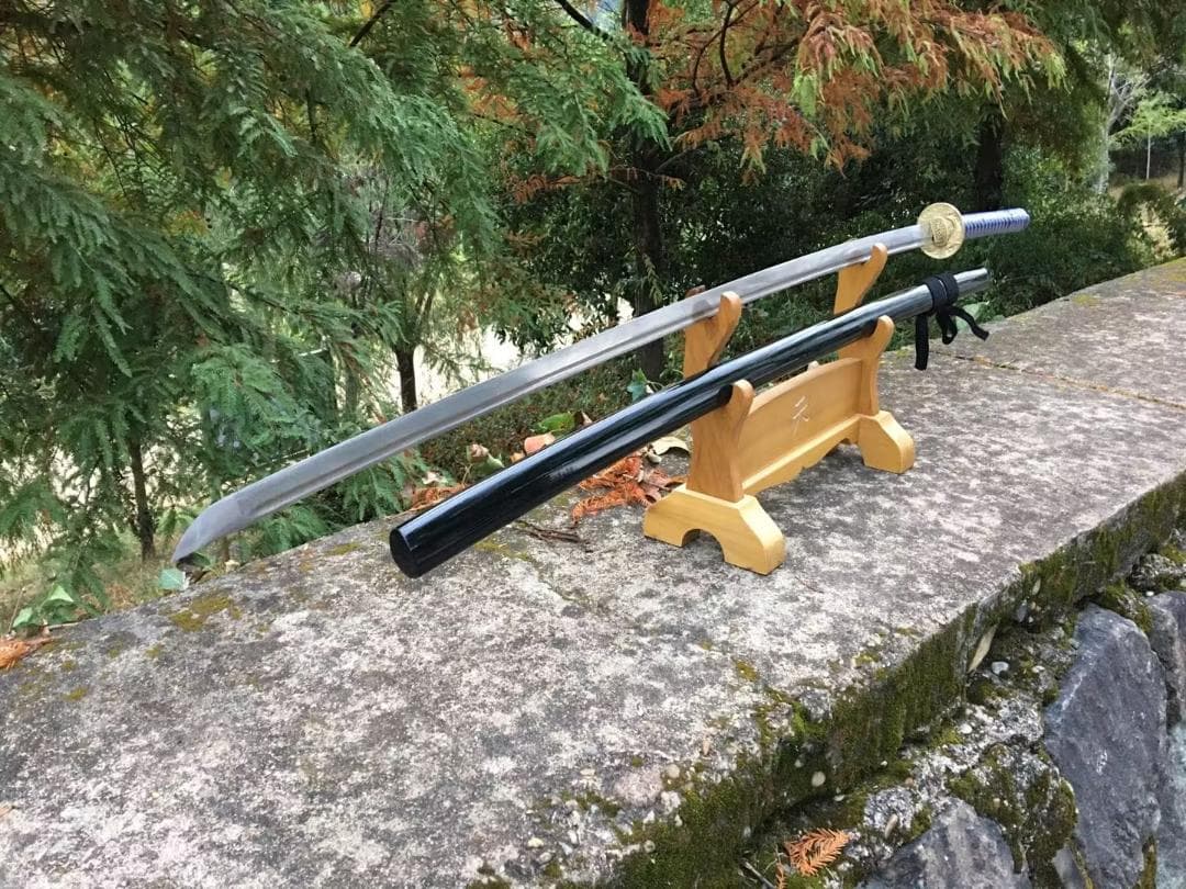 毎年魚がいる 日本刀 模造刀 居合刀