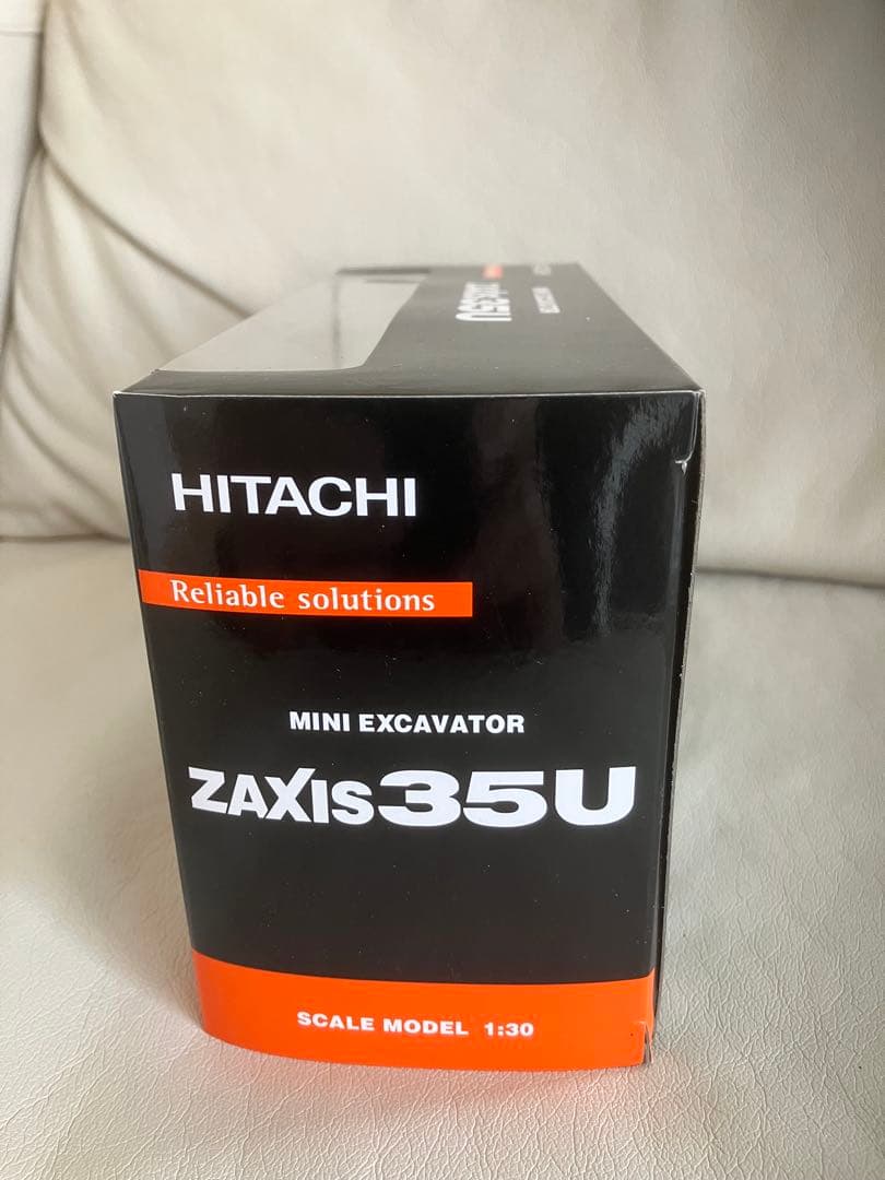 HITACHI ZAXIS 35U ミニ掘削機ミニチュア、模型