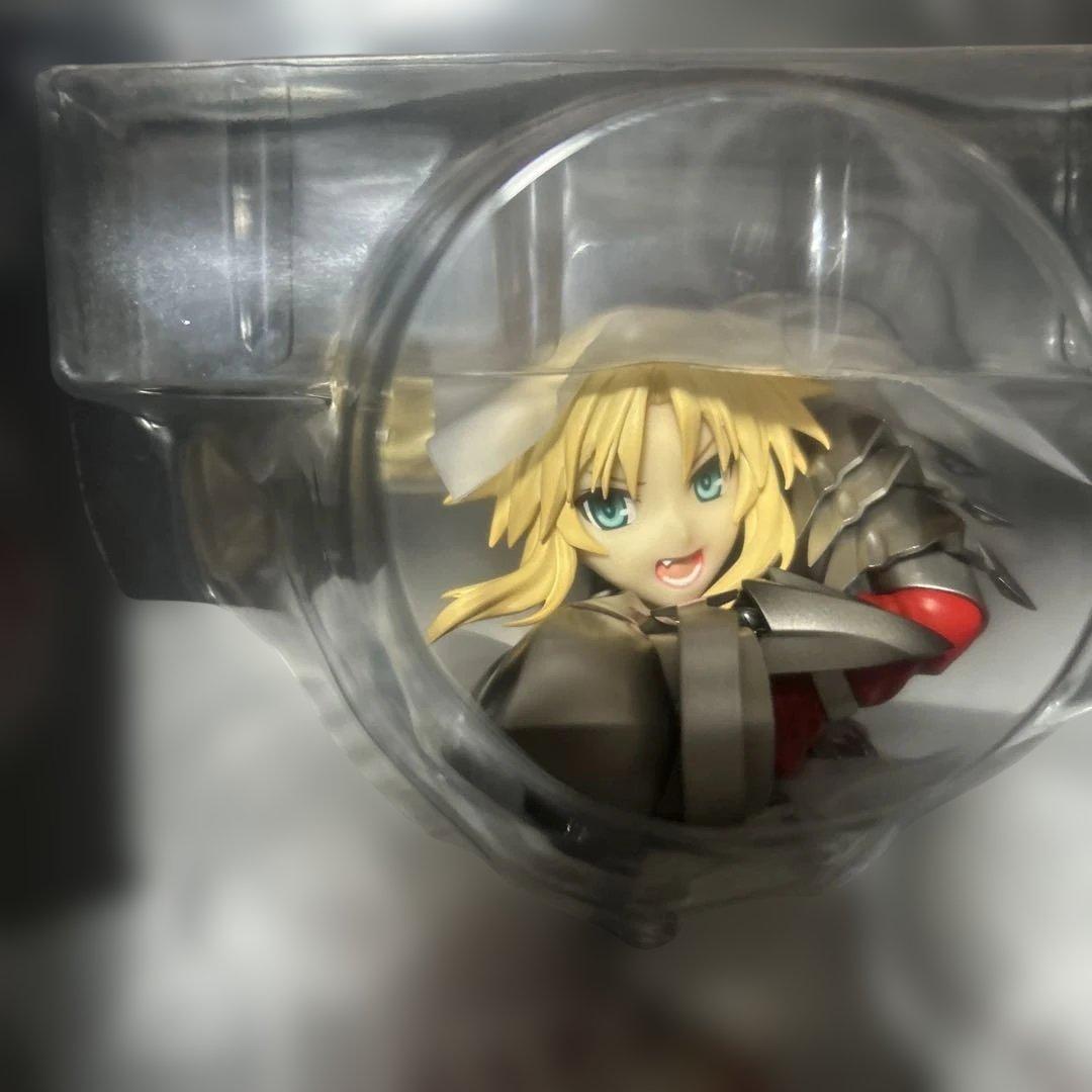 【未開封】Fate/Grand Order セイバー/モードレッド　フィギュア