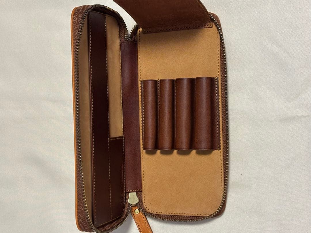 バハギア　ペンケース　ラウンドジップ型　栃木レザーjeans　ブラウン