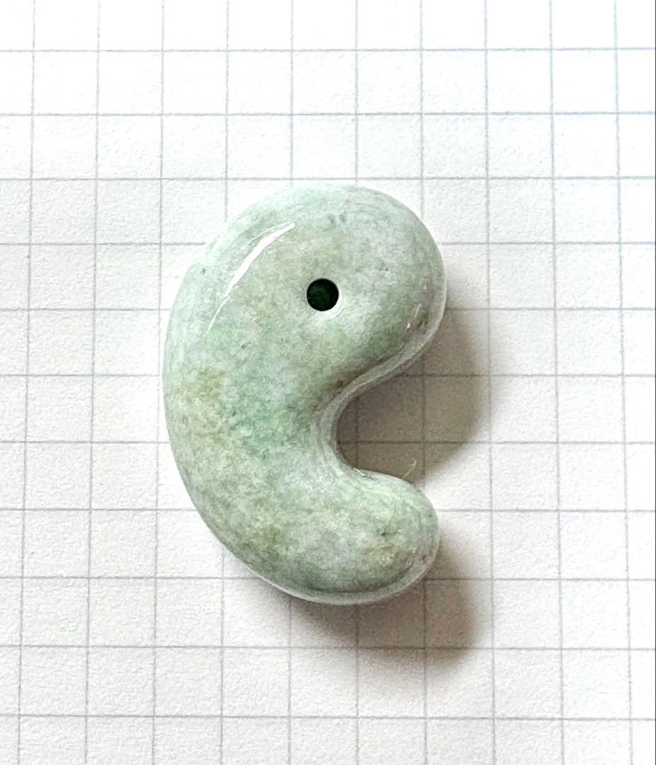 糸魚川翡翠　勾玉　アナヒータストーンズ