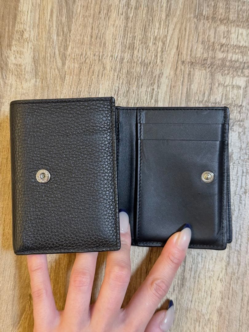 LOEWE 三つ折財布