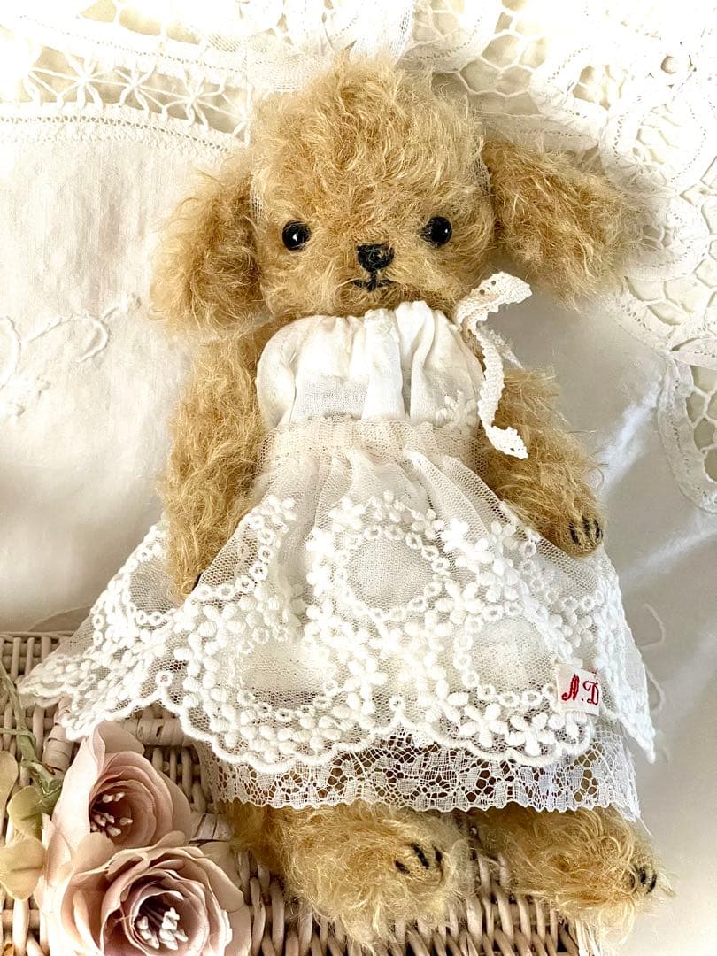 みさぽーママ　アンティークレースドレスのテディプードル　テディベア