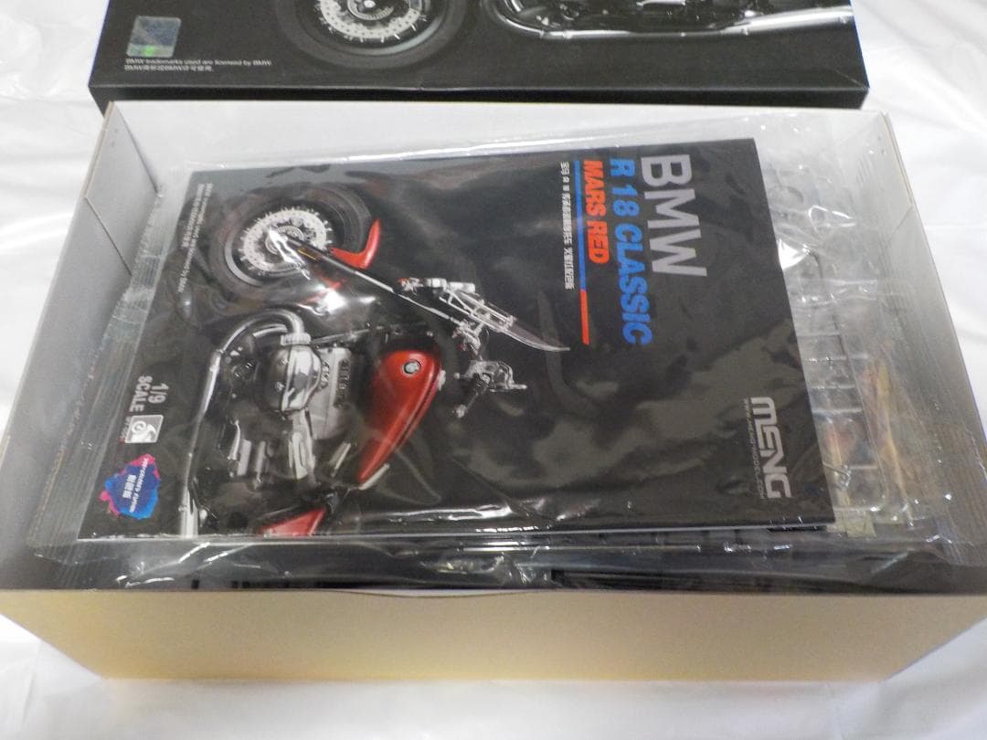 MENG 1/9 BMW R 18 CLASSIC MARS RED プレカラー