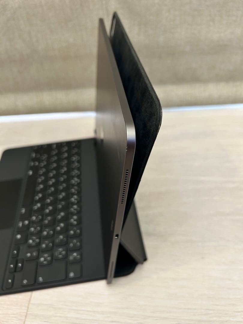 iPad Pro 第４世代 12.9インチ 256GB キーボード、マウス