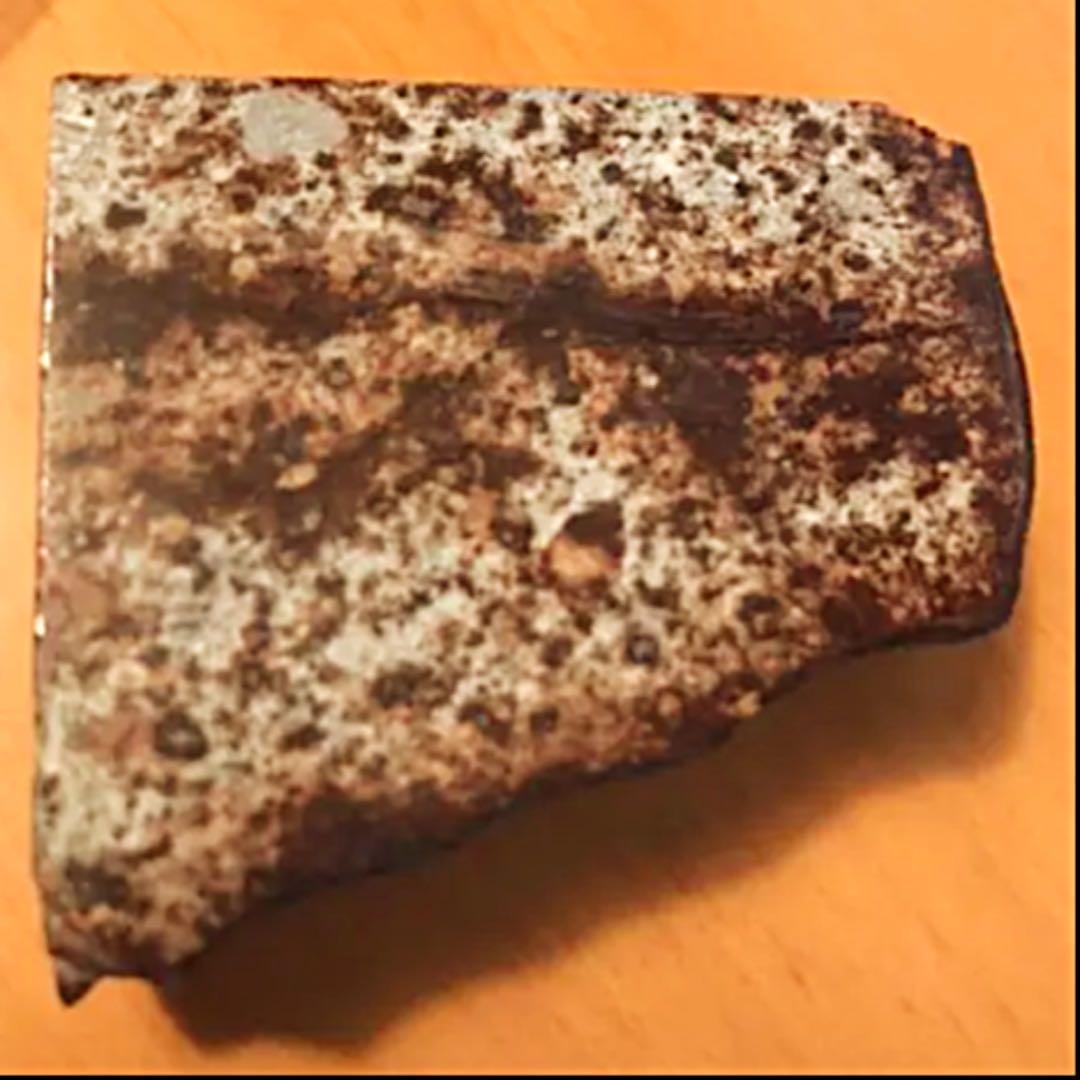 隕石　原石　アンテーク　ベカー001 L5コンドライト