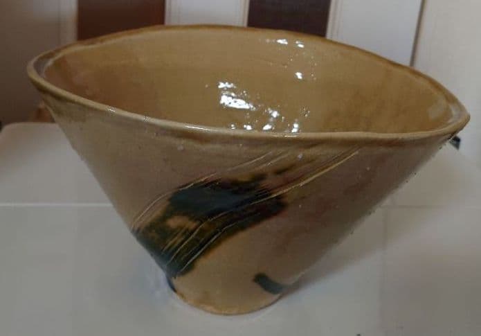 ダイナミックな作品インパクトのある器. ♦️大鉢、♦️本日特別お値下げ‼️