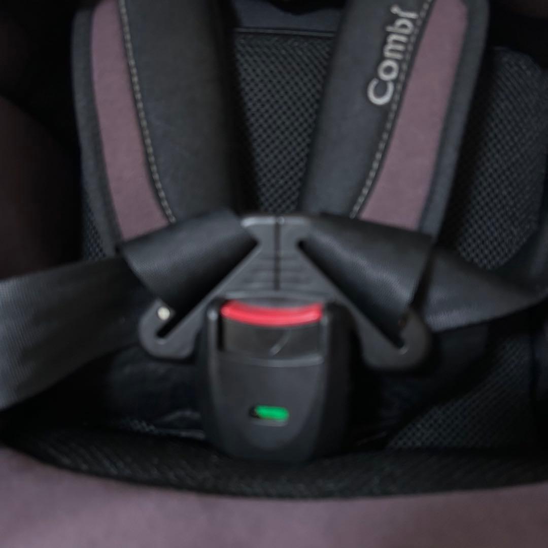 コンビ ネルーム エッグショック NC-520 チャイルドシートシートベルト固定