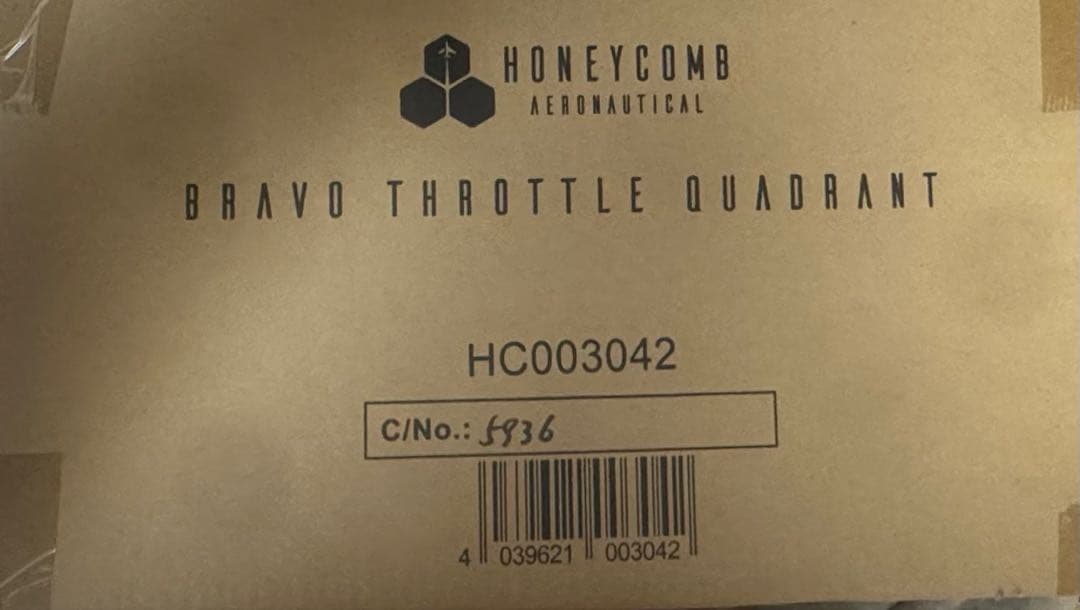 PC用ゲームコントローラー・コンバーター Honeycomb Bravo Throttle Quadrant
