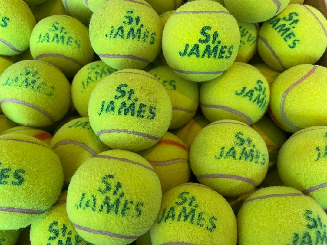 かえで様12月25日開封　即日発送　中古硬式テニスボール200球