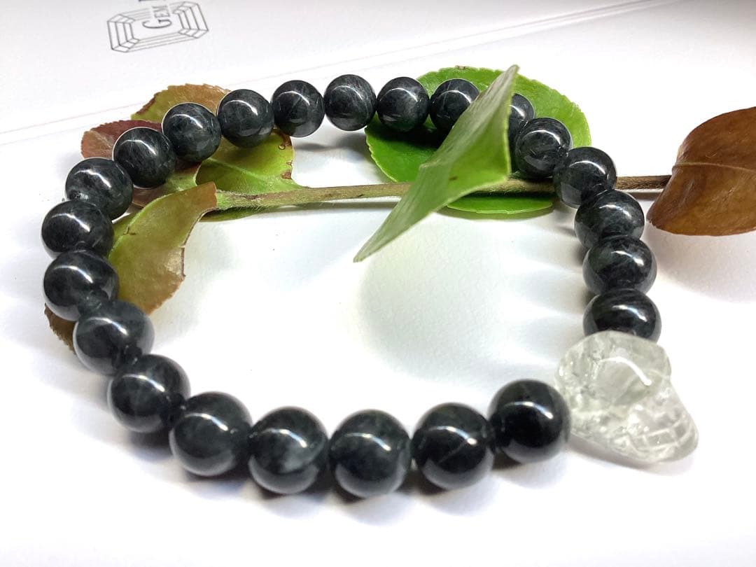 ✳激貴重ブレスレット　ガネッシュヒマール水晶*ドクロ&糸魚川翡翠*薄墨色　鑑別書