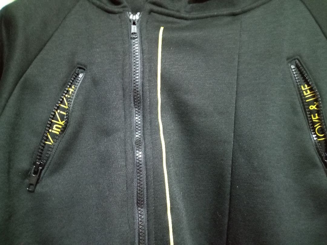 【限定】Kinki Kids 2013-2014年年始 フード付きパーカー 黒