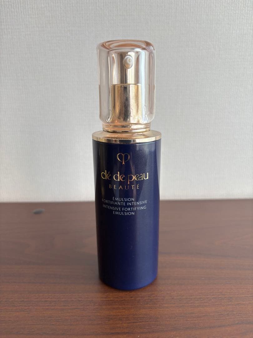 クレドポーポーテエマルジョンアンタンシヴn レフィル　乳液(夜用) 125ml