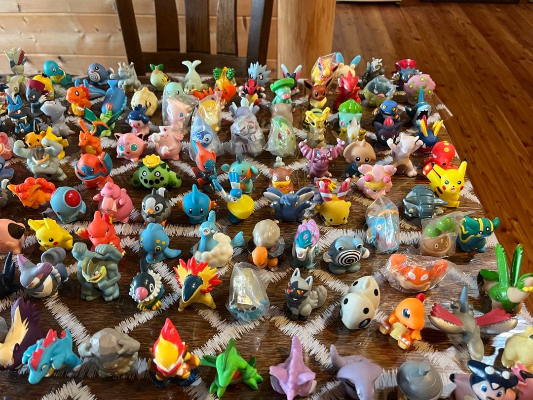 ポケモンキッズ 指人形 まとめ売り クリア など 数100体以上 レア