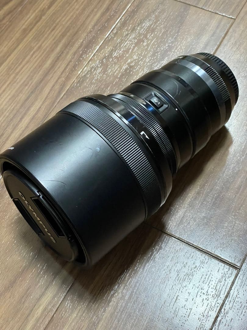 M.ZUIKO 40-150mm F2.8 PRO レンズプロテクター付き