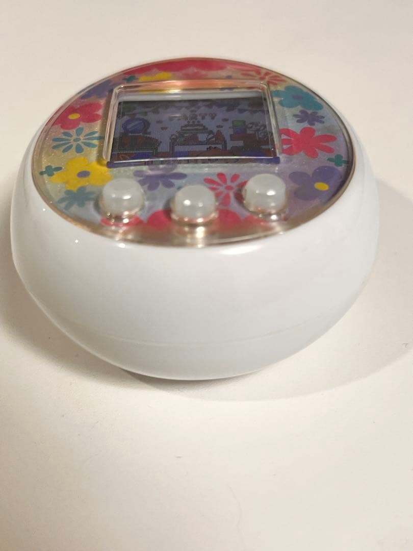 たまごっちみーつ パステルver. ホワイト