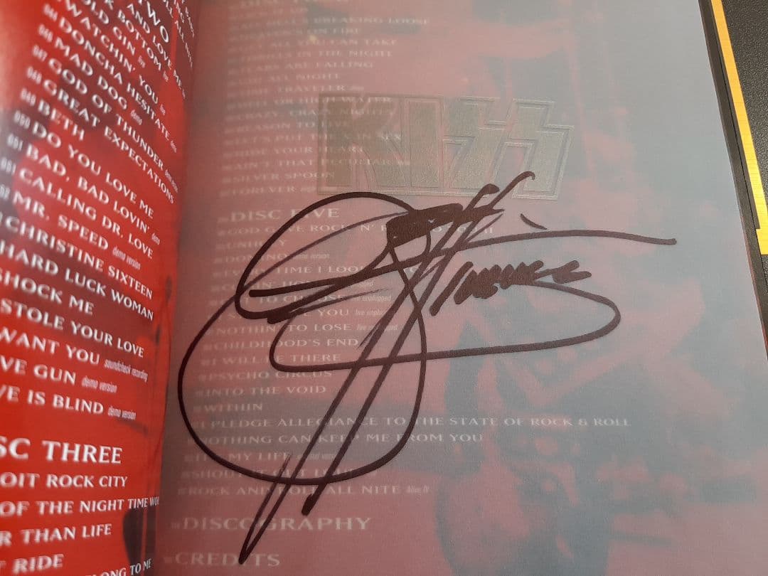 KISS キッス Gene Simmons ジーンシモンズ 直筆サイン