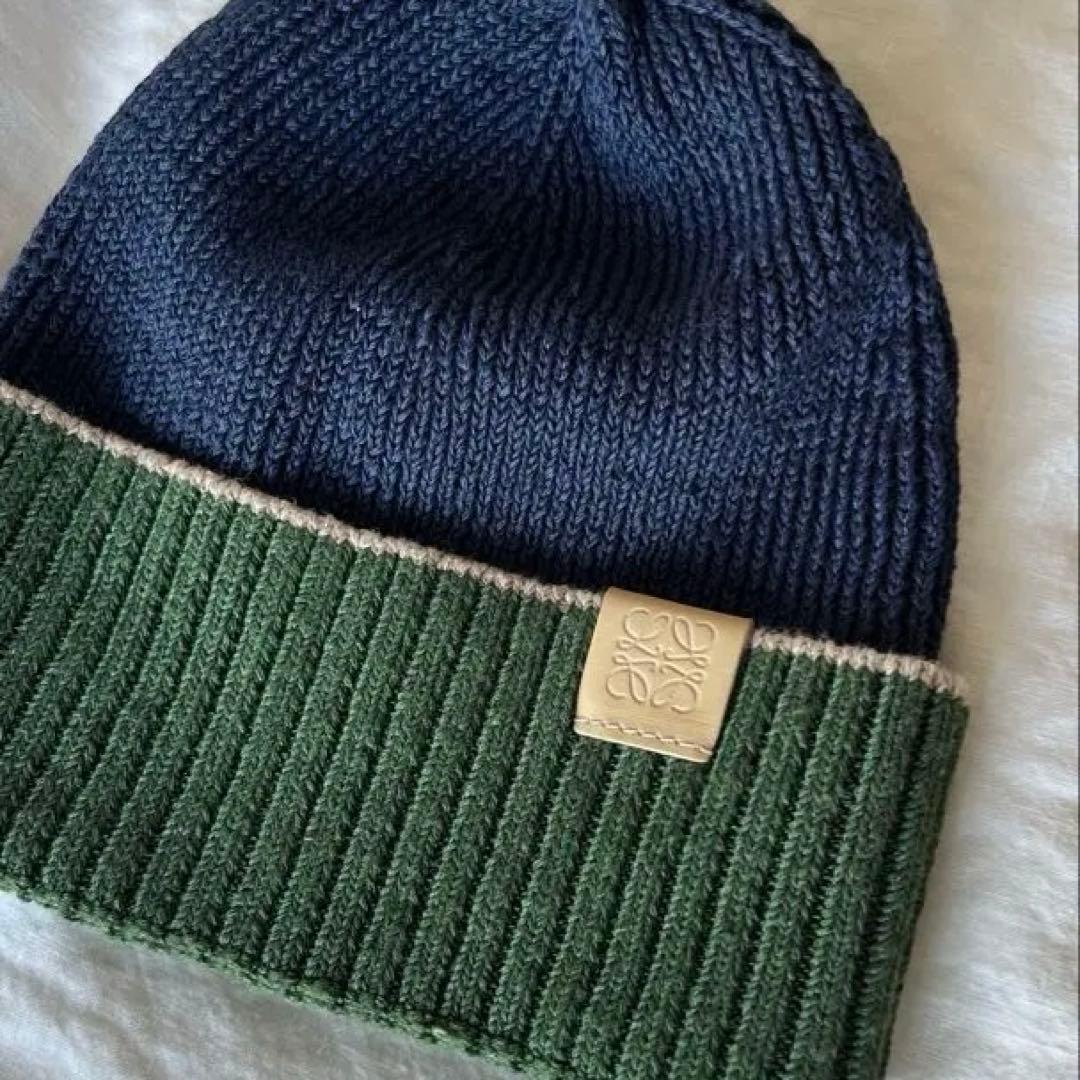 LOEWE ニット帽・ビーニー ネイビーとグリーン