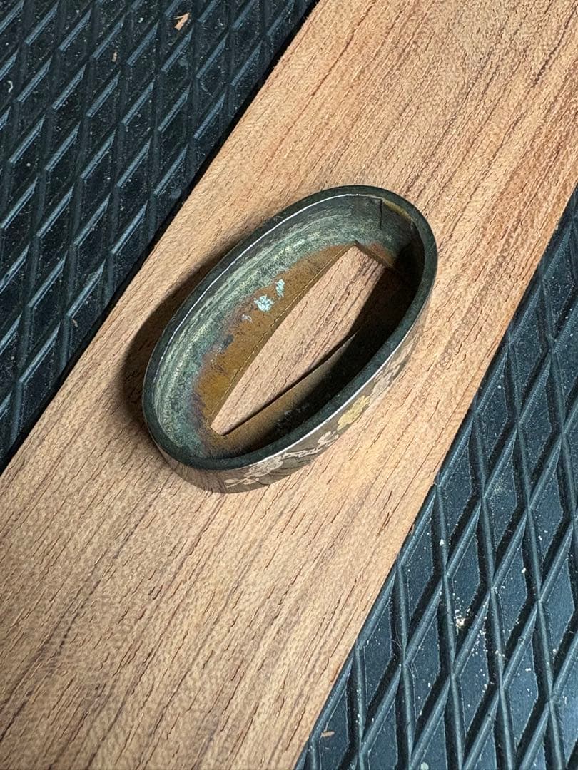 s*5様 縁金　梅デザイン　日本刀