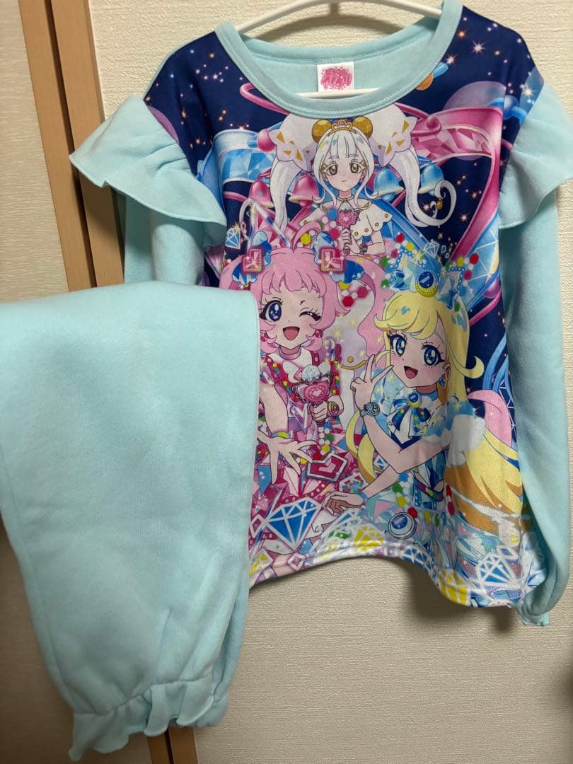sakura【サイズ130】完売品　ひみつのアイプリ長袖パジャマセット2着