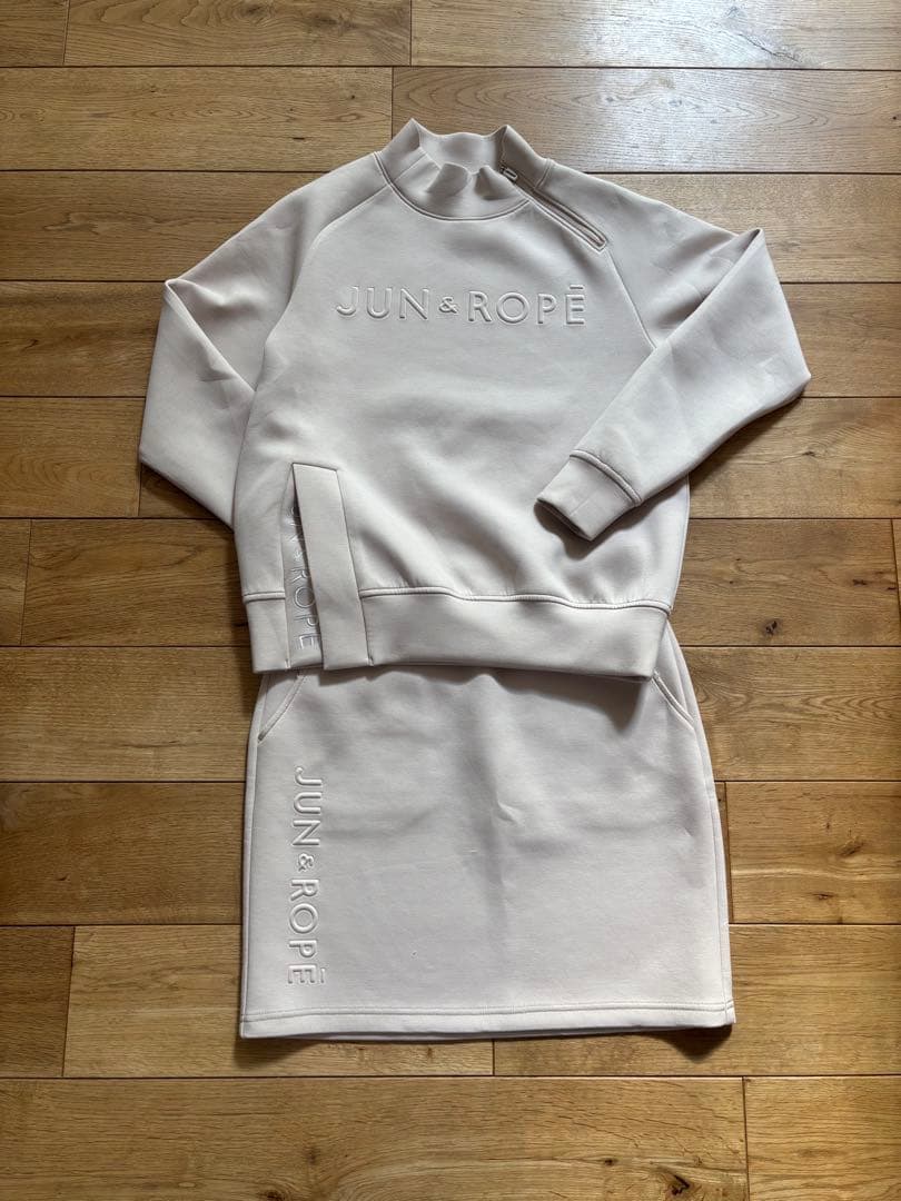 ⭐︎JUN & ROPE⭐︎セットアップ　ベージュ