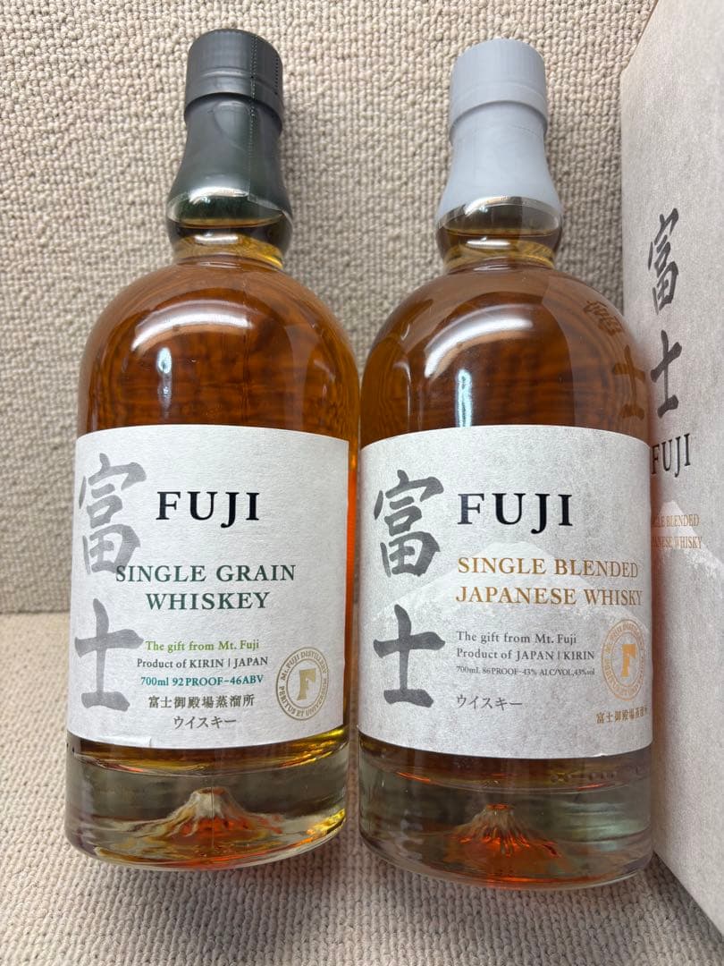 キリン　ウイスキー富士 ２本セット　未開封　旧ラベル　箱傷あり　国産ウイスキー