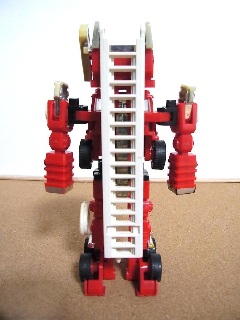 ジャンク　ダイアクロン　当時もの　カーロボット　消防自動車