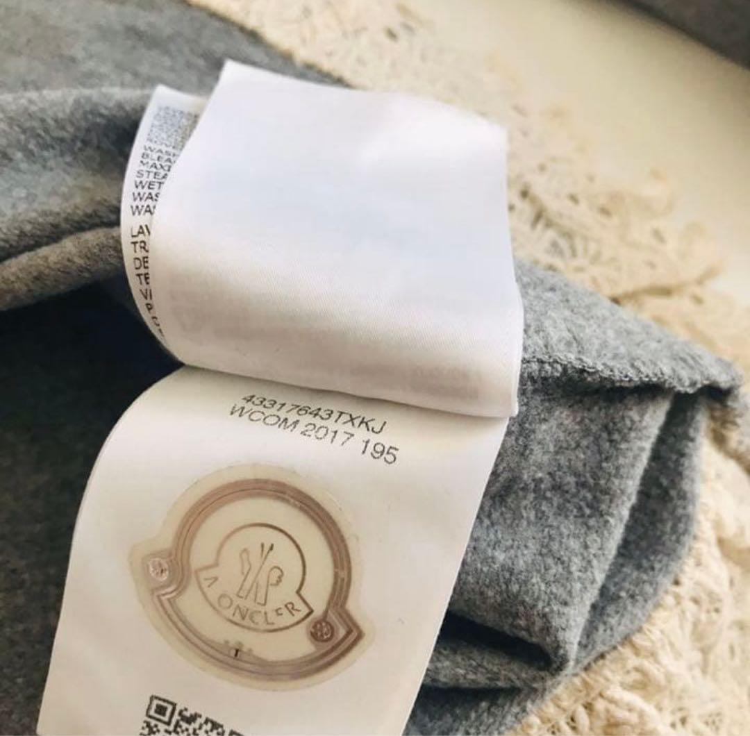 モンクレール　キッズ　トレーナー　フリル　130cm