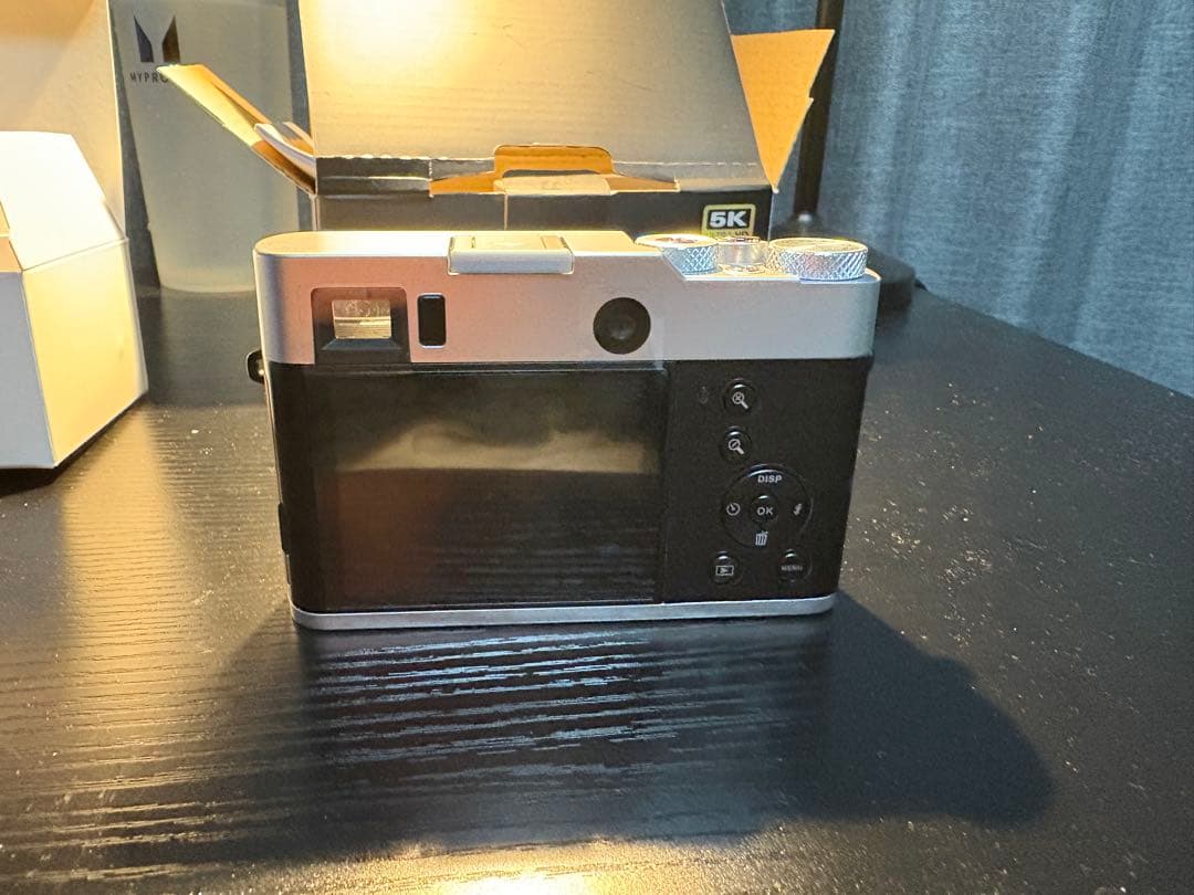 デジタルカメラ