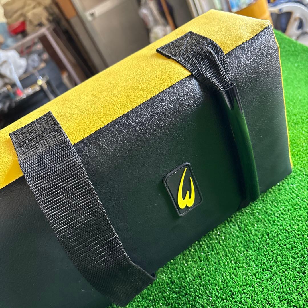 BODYMAKER パンチングミット 黒/黄