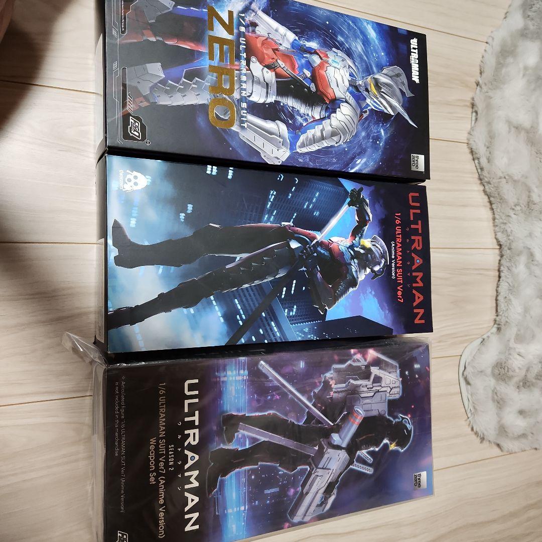 スリーゼロ　ultramanセブンスーツ　ゼロスーツ及びセブンのウエポンセット