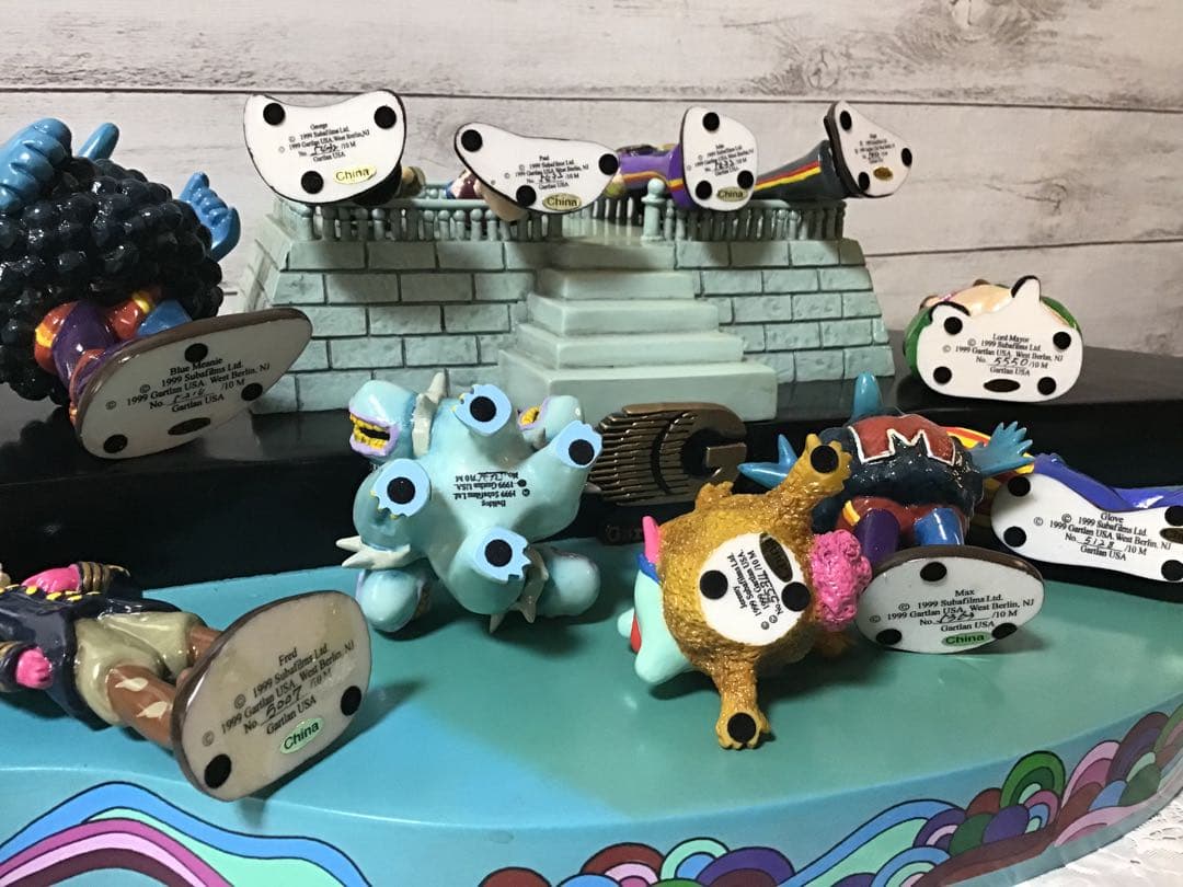 ビートルズ イエローサブマリン Gartlan USA Inc