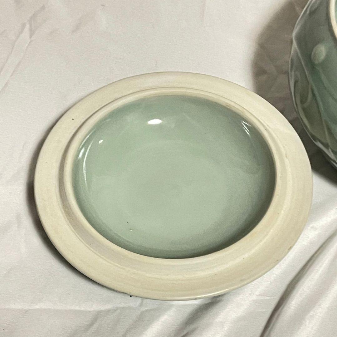 中国 龍泉窯 浮牡丹 牡丹紋 青磁 水差し 茶道具 唐草 古道具