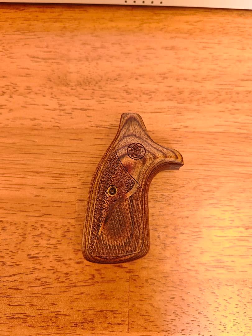 Altamont S&W Jフレーム ウッド 木製 グリップ