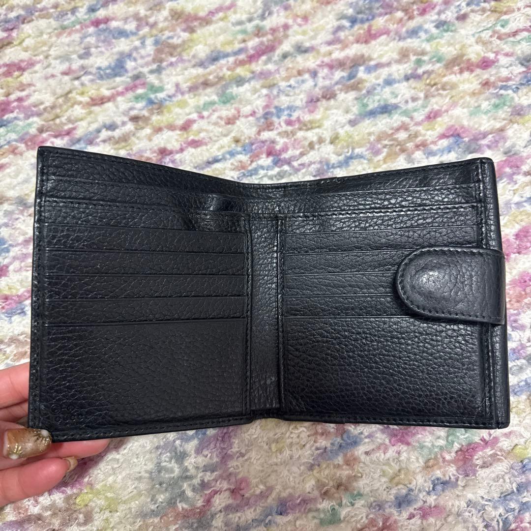 Gucci 黒 二つ折り財布 レザー